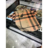 Burberry Short-Sleeved Shirts for Men in 177315