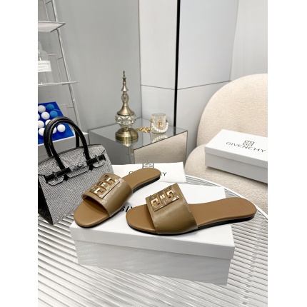 Givenchy shoes for Men in 179826