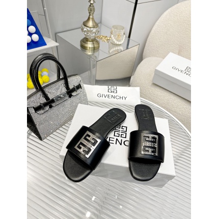 Givenchy shoes for Men in 179830