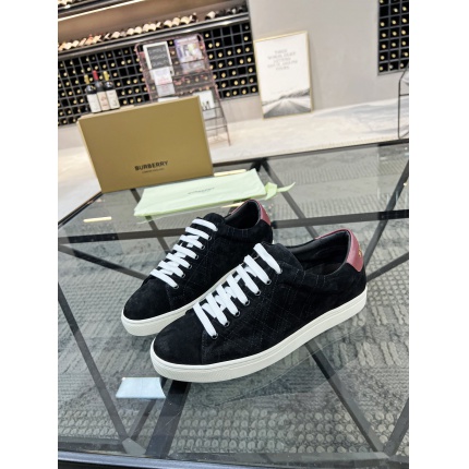 Burberry Sneakers For Men in 179966