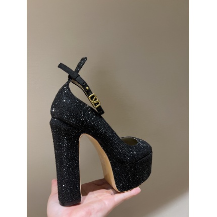 New Arrivals Valentino High Heel Pumps For Women in 180122