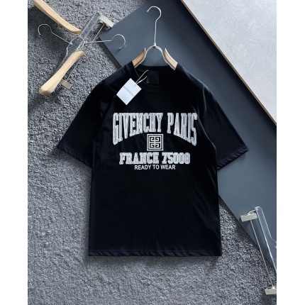 Givenchy T-Shirts for Men in 180244