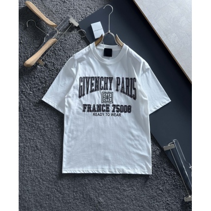 Givenchy T-Shirts for Men in 180245