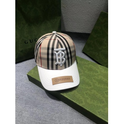 Burberry AAA Hats in 180280