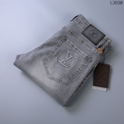 Louis Vuitton Jeans for Men in 180368