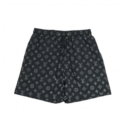 Louis Vuitton Short Pants For Men in 180423
