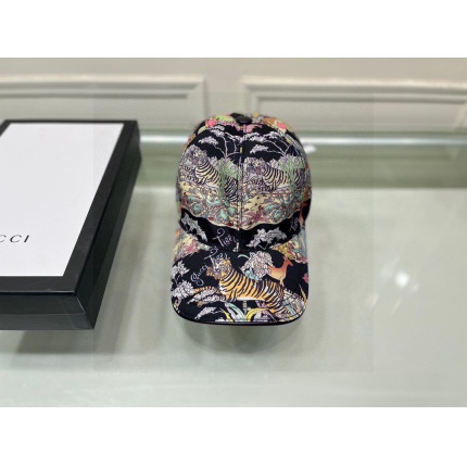 Gucci Hats in 180632