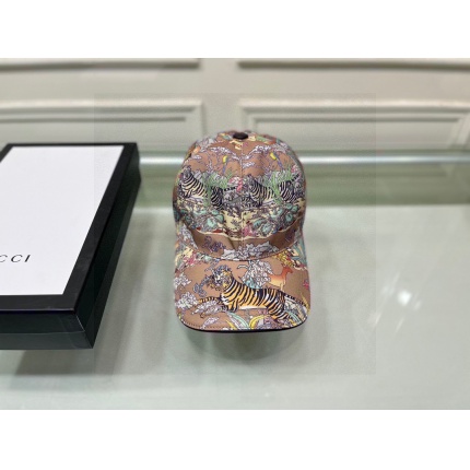 Gucci Hats in 180633
