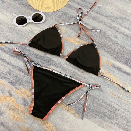 Burberry Bikini in 180736