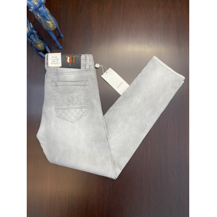Gucci Jeans for Men in 180772