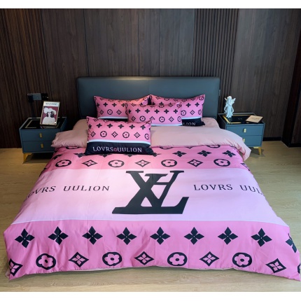 Louis Vuitton Bed Sheets in 180979