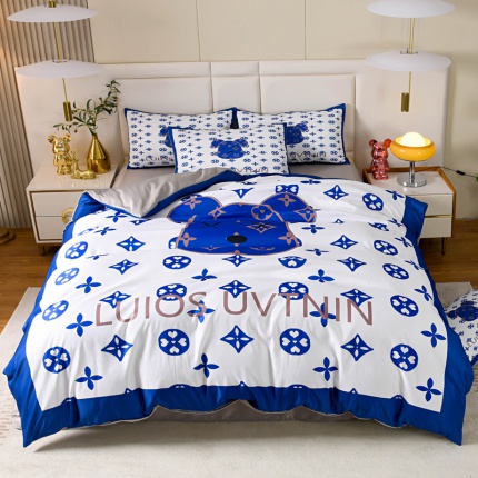 Louis Vuitton Bed Sheets in 180982