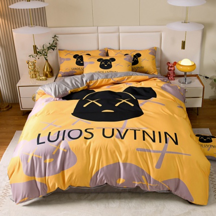 Louis Vuitton Bed Sheets in 180985