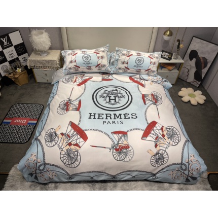 Hermes Bed Sheets in 181001
