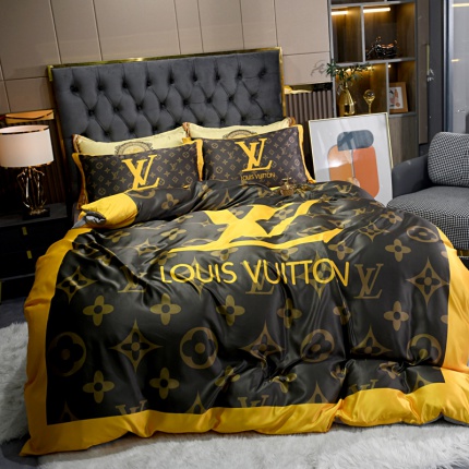 Louis Vuitton Bed Sheets in 181016