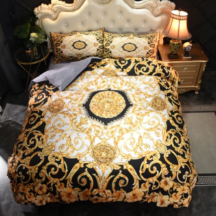 Versace Bed Sheets in 181040