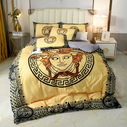 Versace Bed Sheets in 181047