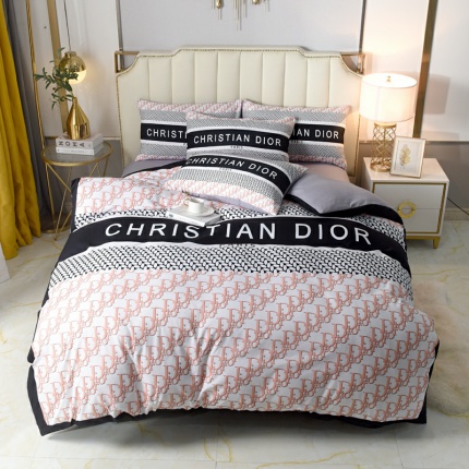 Dior Bed Sheets in 181056