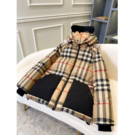 Burberry Trench Coats For Women in 181252
