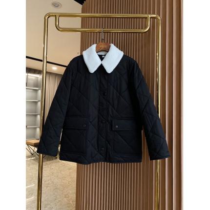 Burberry Trench Coats For Women in 181263