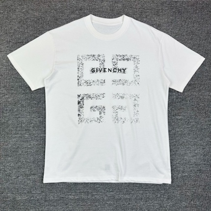 Givenchy T-Shirts for Men in 181320