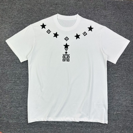 Givenchy T-Shirts for Men in 181321