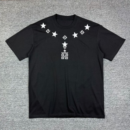Givenchy T-Shirts for Men in 181322