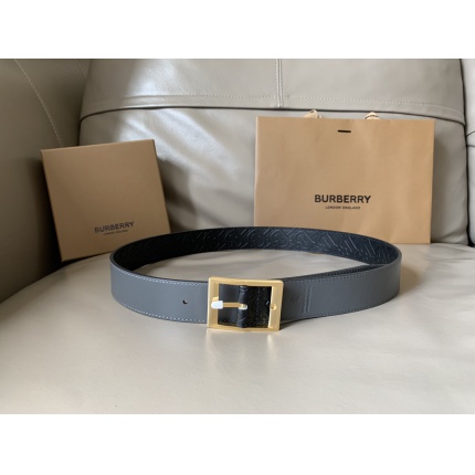 Burberry AAA Quality Belts in 181524
