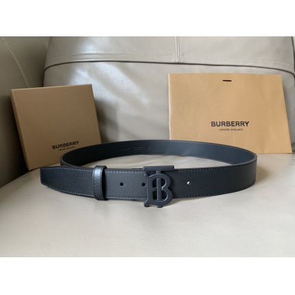 Burberry AAA Quality Belts in 181531