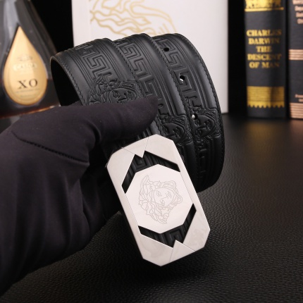 Versace AAA Quality  Belts in 181868