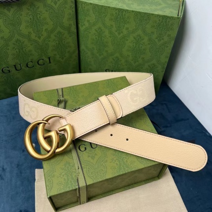 Gucci AAA Quality Belts in 182123