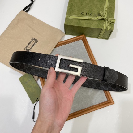 Gucci AAA Quality Belts in 182132