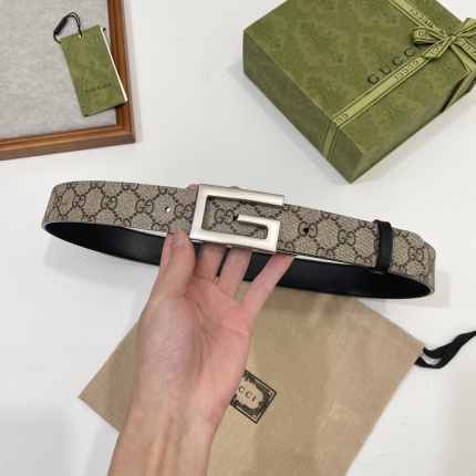 Gucci AAA Quality Belts in 182137