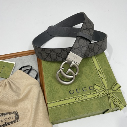 Gucci AAA Quality Belts in 182140