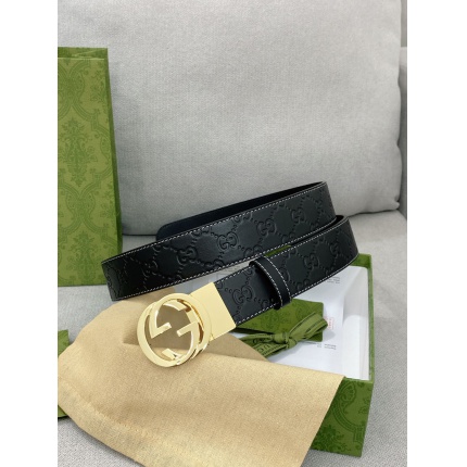 Gucci AAA Quality Belts in 182162