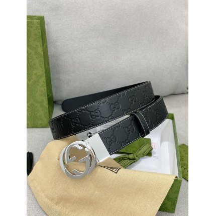 Gucci AAA Quality Belts in 182163