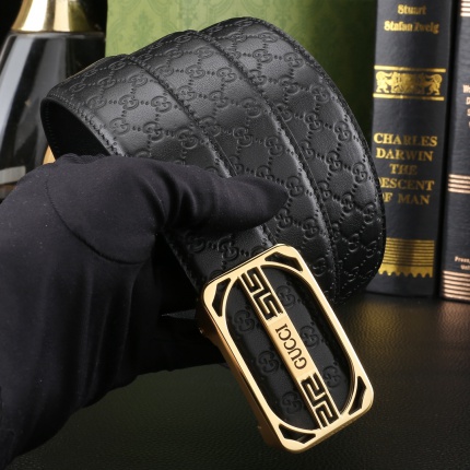 Gucci AAA Quality Belts in 182165