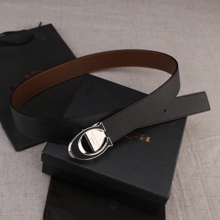 Coach Belts in 182364