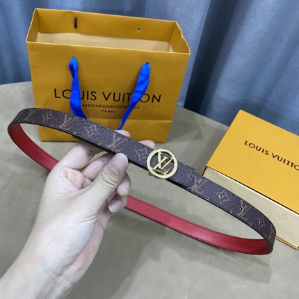 Louis Vuitton AAA Belts in 182372