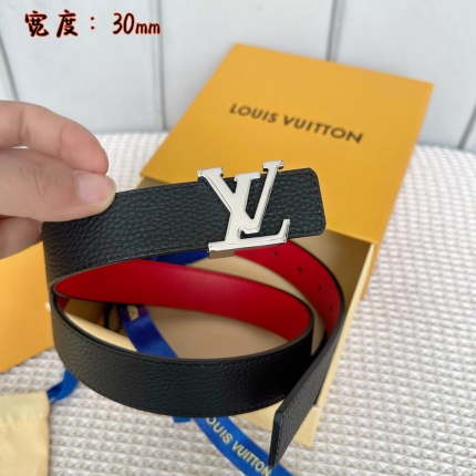 Louis Vuitton AAA Belts in 182377