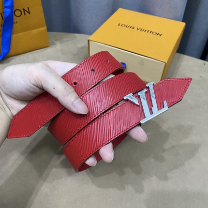 Louis Vuitton AAA Belts in 182381