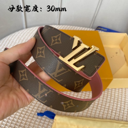 Louis Vuitton AAA Belts in 182389