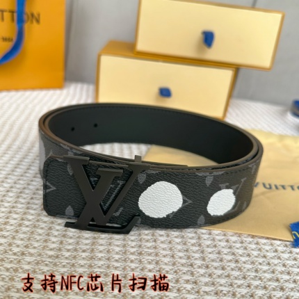 Louis Vuitton AAA Belts in 182403
