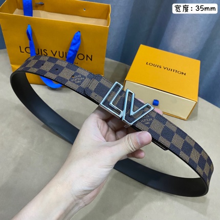 Louis Vuitton AAA Belts in 182416