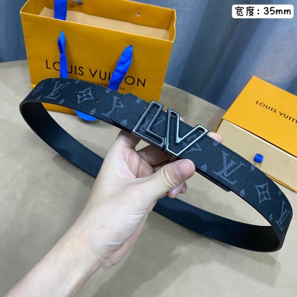 Louis Vuitton AAA Belts in 182423