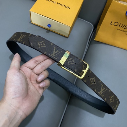Louis Vuitton AAA Belts in 182424