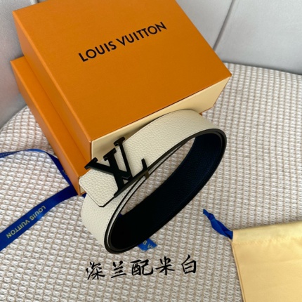 Louis Vuitton AAA Belts in 182435