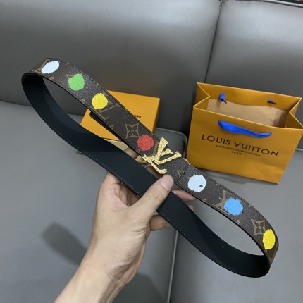 Louis Vuitton AAA Belts in 182459