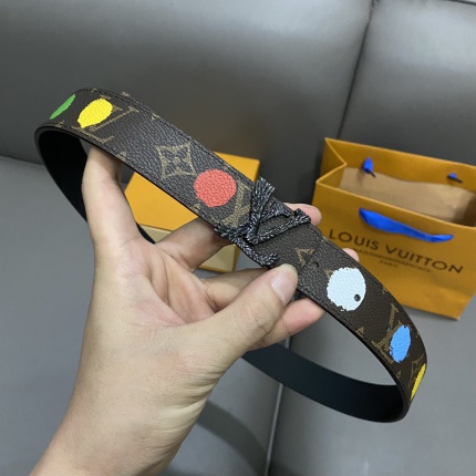 Louis Vuitton AAA Belts in 182460