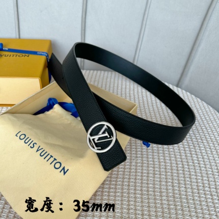 Louis Vuitton AAA Belts in 182481